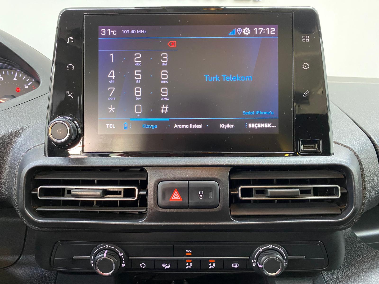 PEUGEOT RIFTER 8